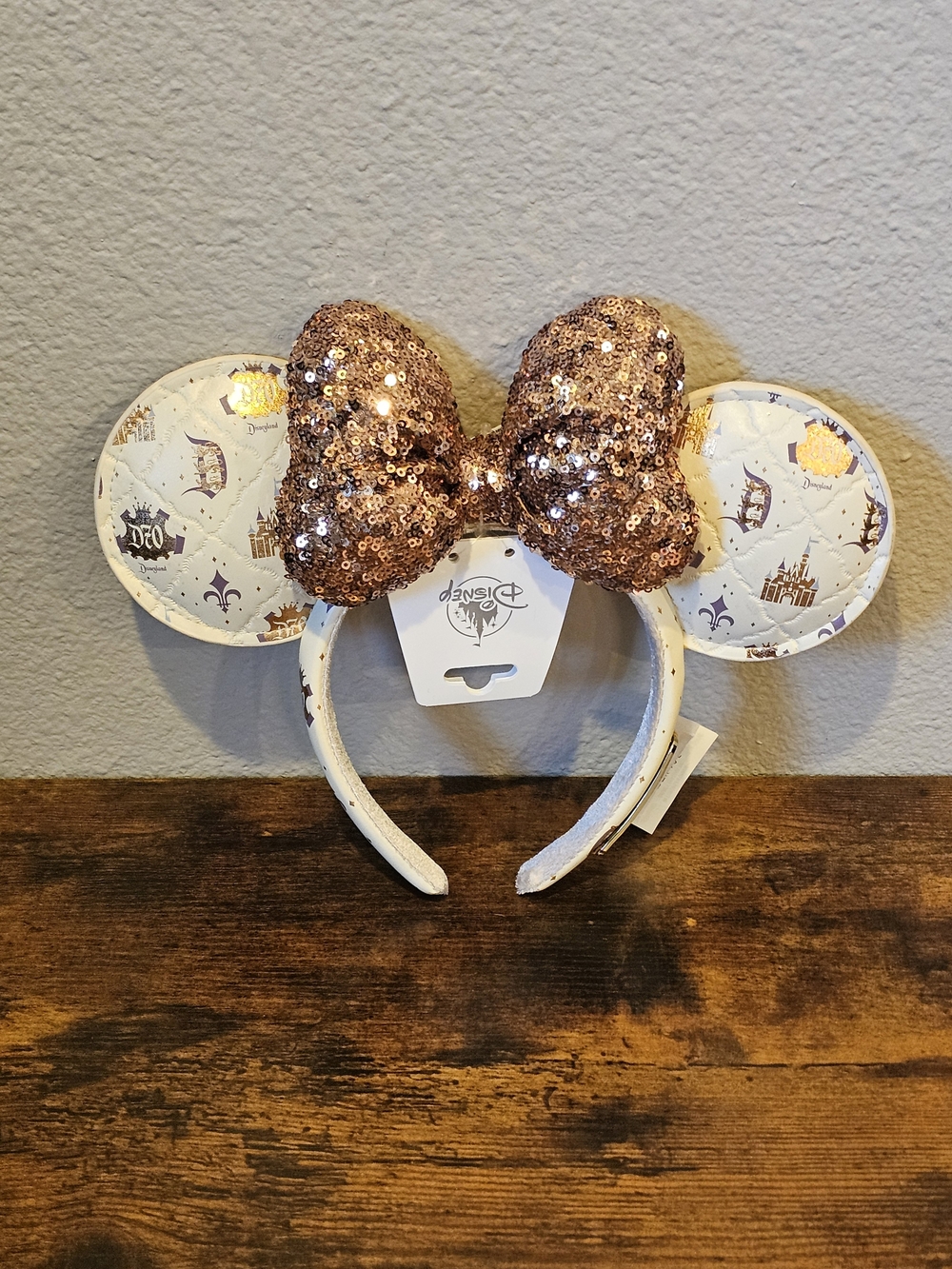 NWT Disneyland Rose Gold Sequin Bow Minnie Ear Headband with Cream Printed Ears